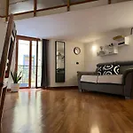 Apartment Welcome Home